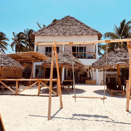 Helwas Zanzibar Beach Hotel Bwejuu Buitenkant foto