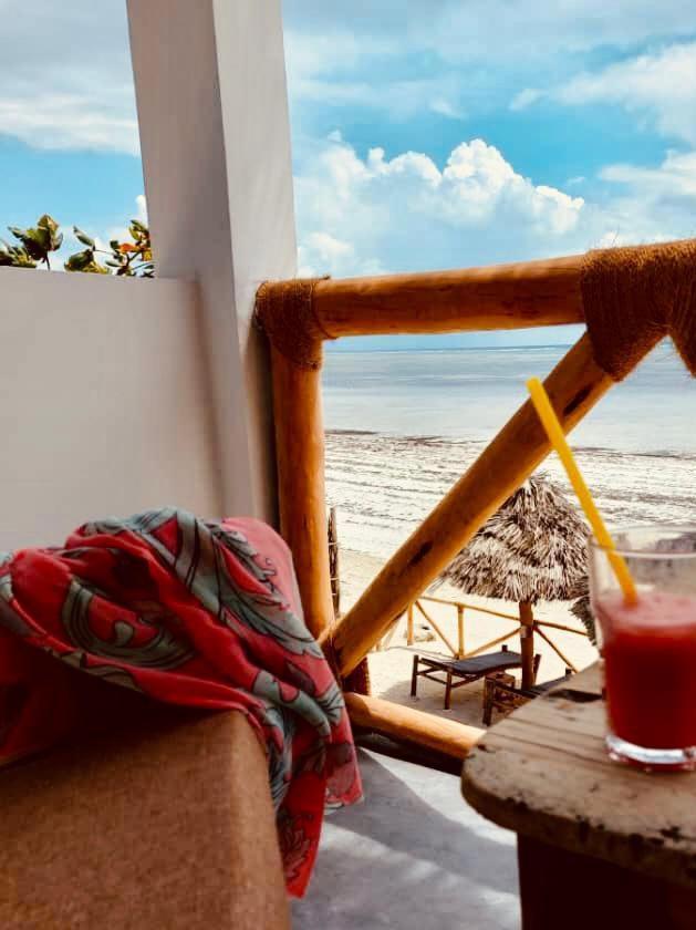 Helwas Zanzibar Beach Hotel Bwejuu Buitenkant foto