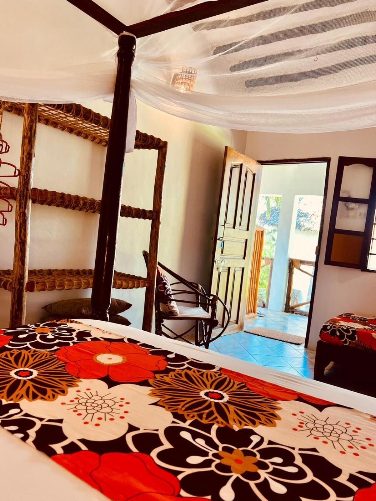Helwas Zanzibar Beach Hotel Bwejuu Buitenkant foto